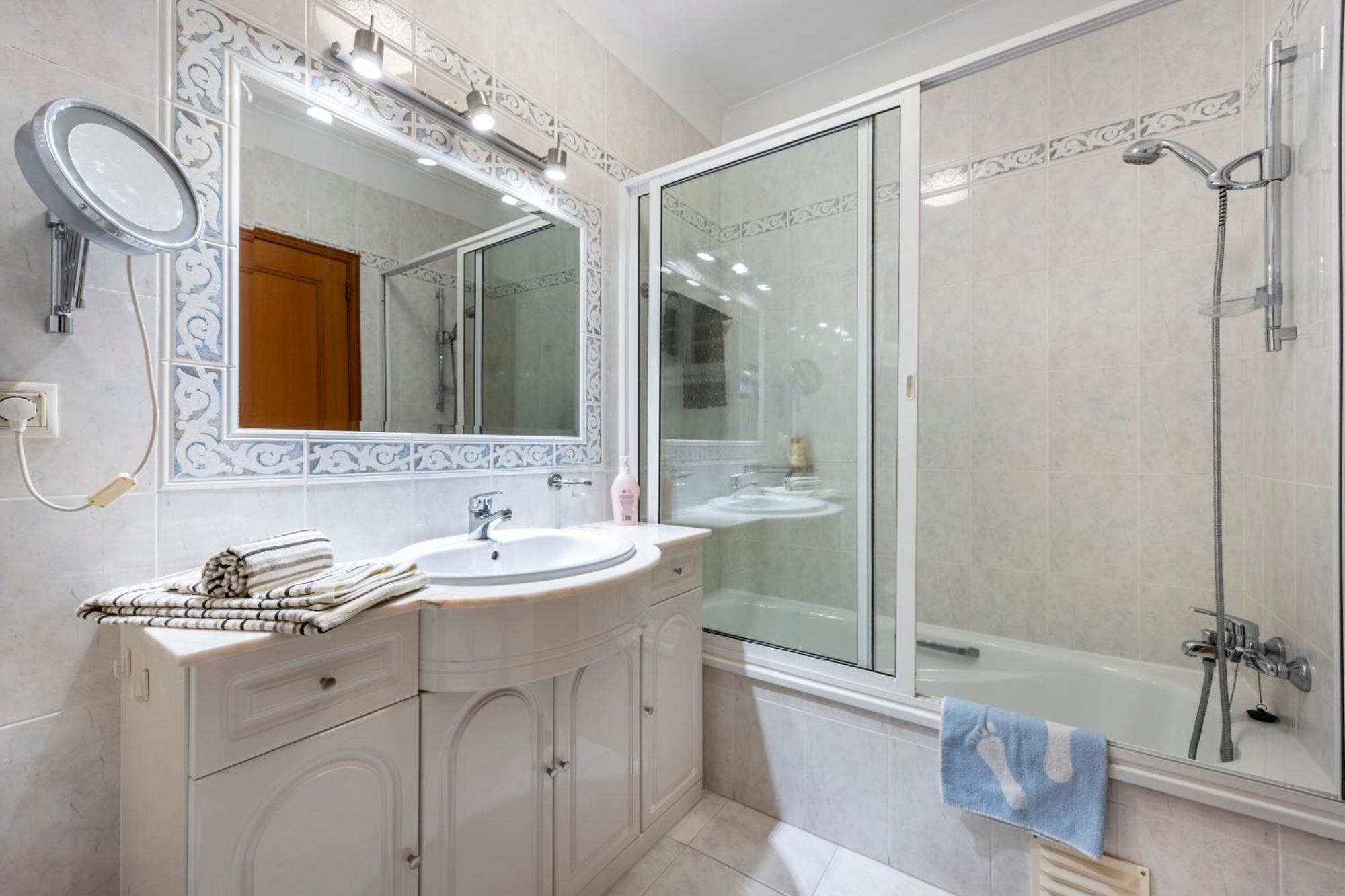 Apartamentos Mira Rio Lagos Eksteriør bilde