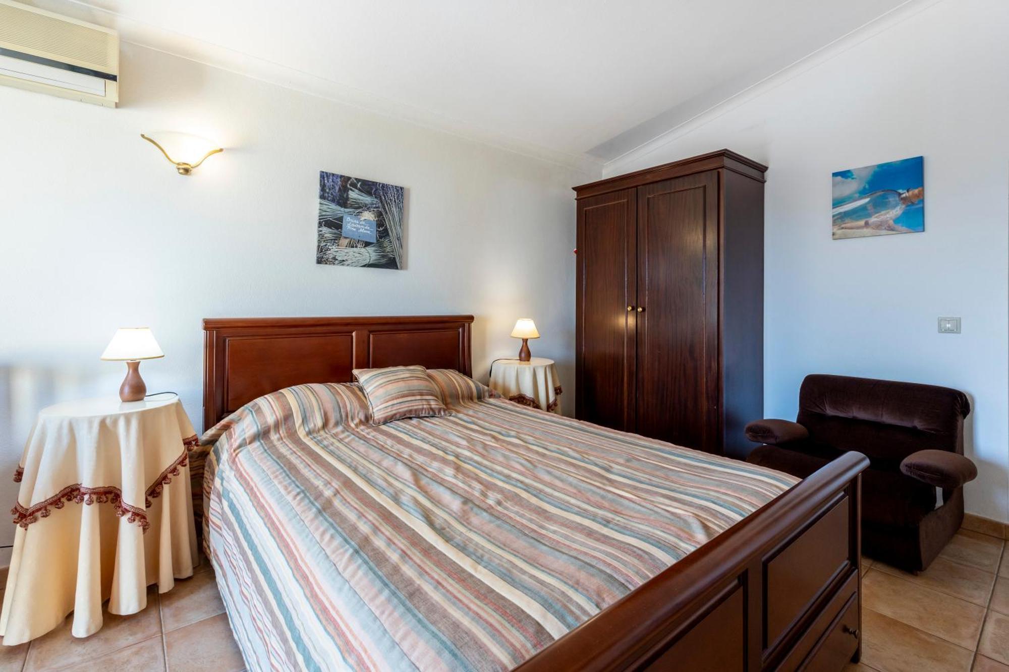 Apartamentos Mira Rio Lagos Eksteriør bilde